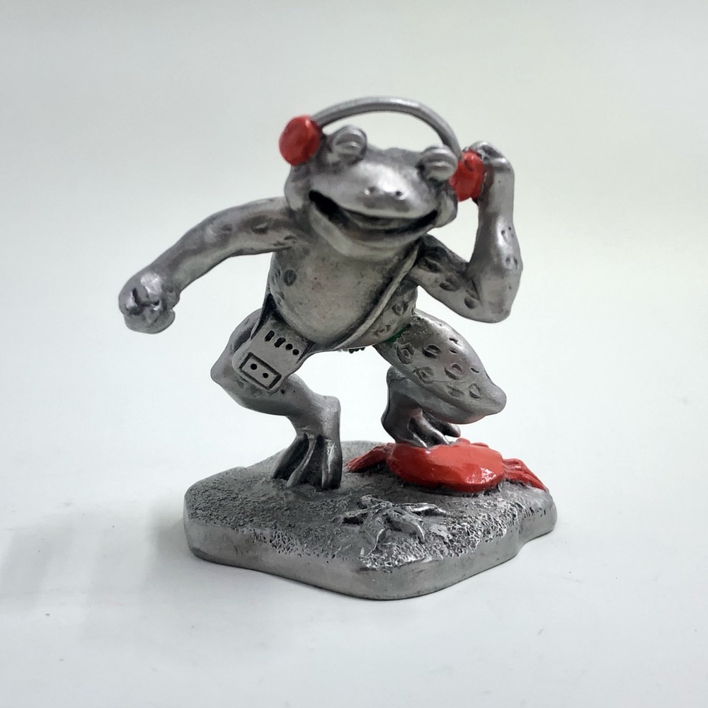 Hudson Fine Pewter Dancing Frog with Headphones Figurine #3427 From 1984